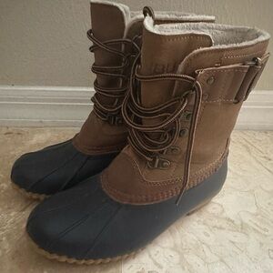 JBU Brown and Black Winter Boots
